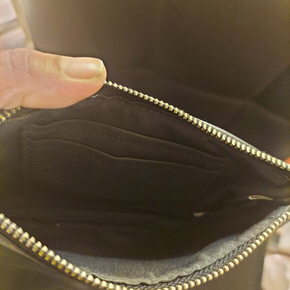 Reserved Coach Sierra Bird Print Signature Wristlet - Picture 6 of 10